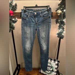American Eagle hi rise jegging sz 4